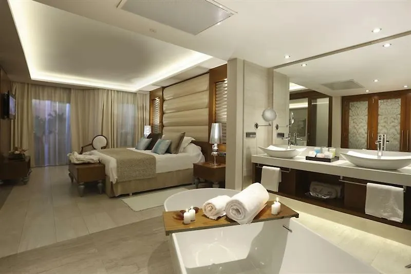 Majestic Elegance Punta Cana 5*,  Dominican Republic