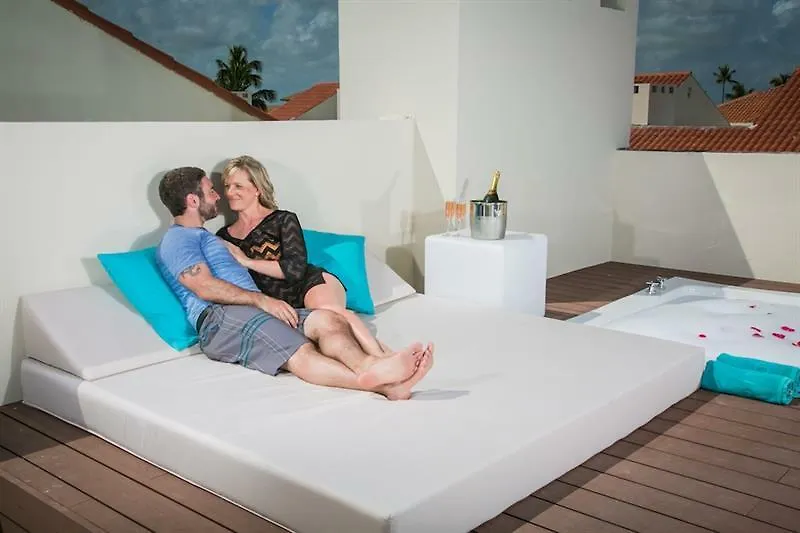Majestic Elegance Punta Cana Hotel