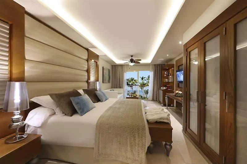 Majestic Elegance Punta Cana 5*,