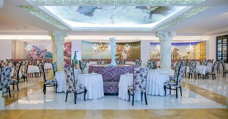 Hotel Majestic Elegance Punta Cana 5*,