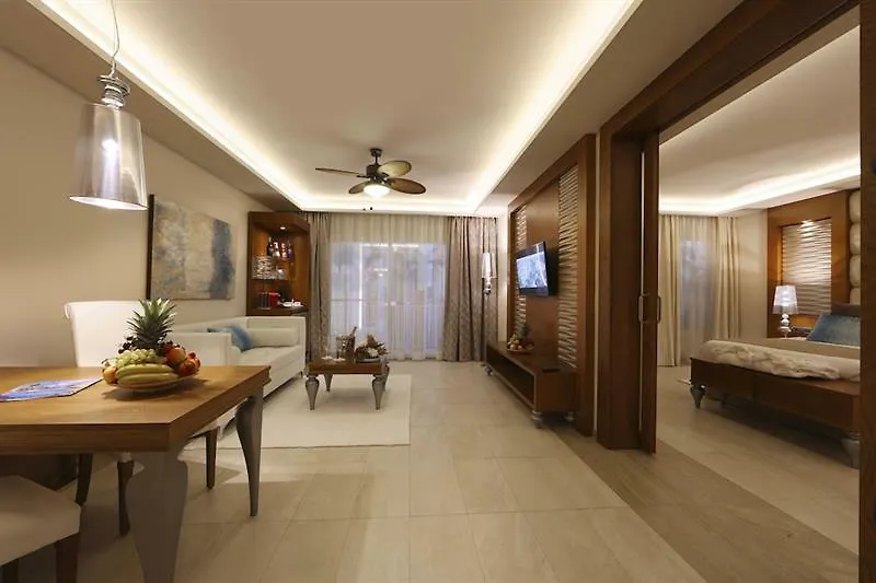 Majestic Elegance Punta Cana Hotel 5*,